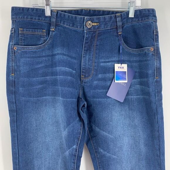 Camel Slim Straight Leg Jeans Medium Blue Wash - Picture 2 of 5
